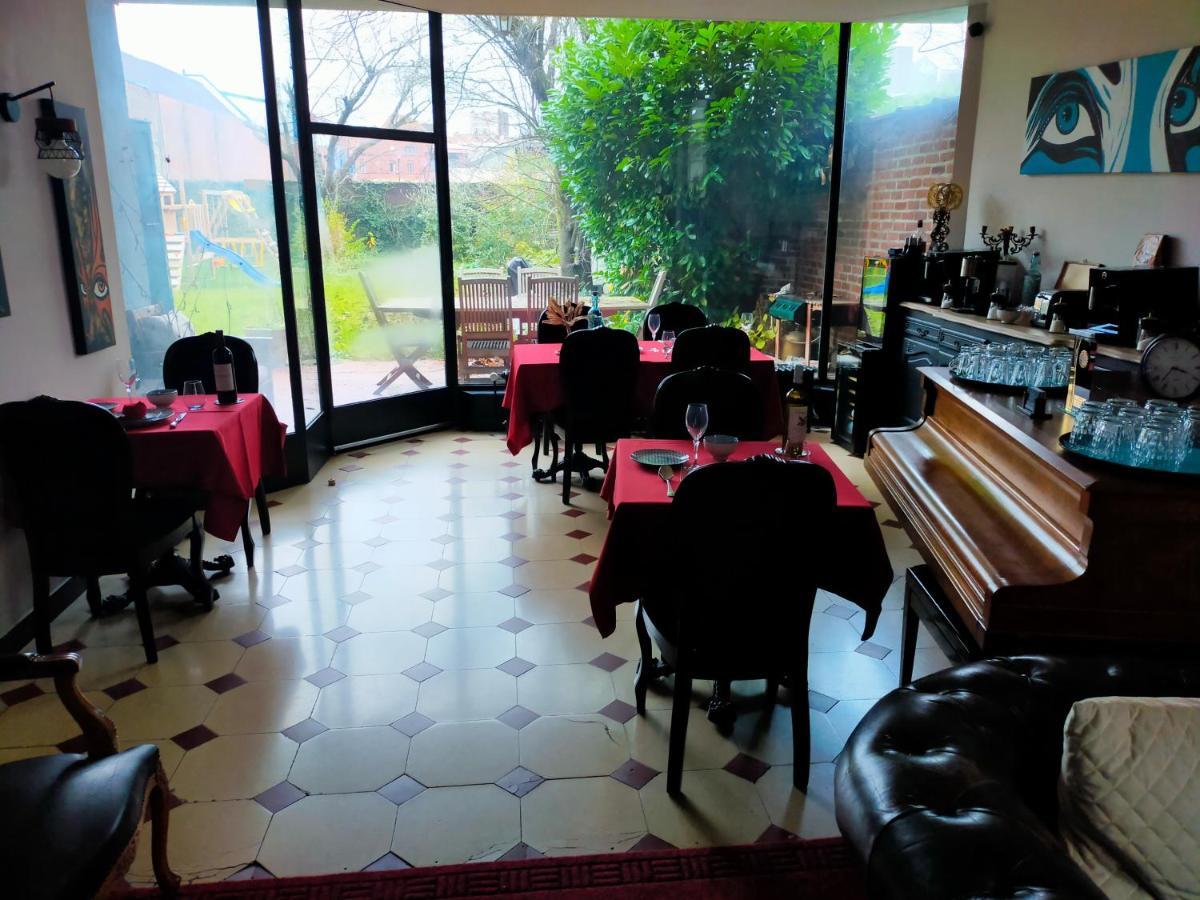 La Maison Bleue De 루베 외부 사진