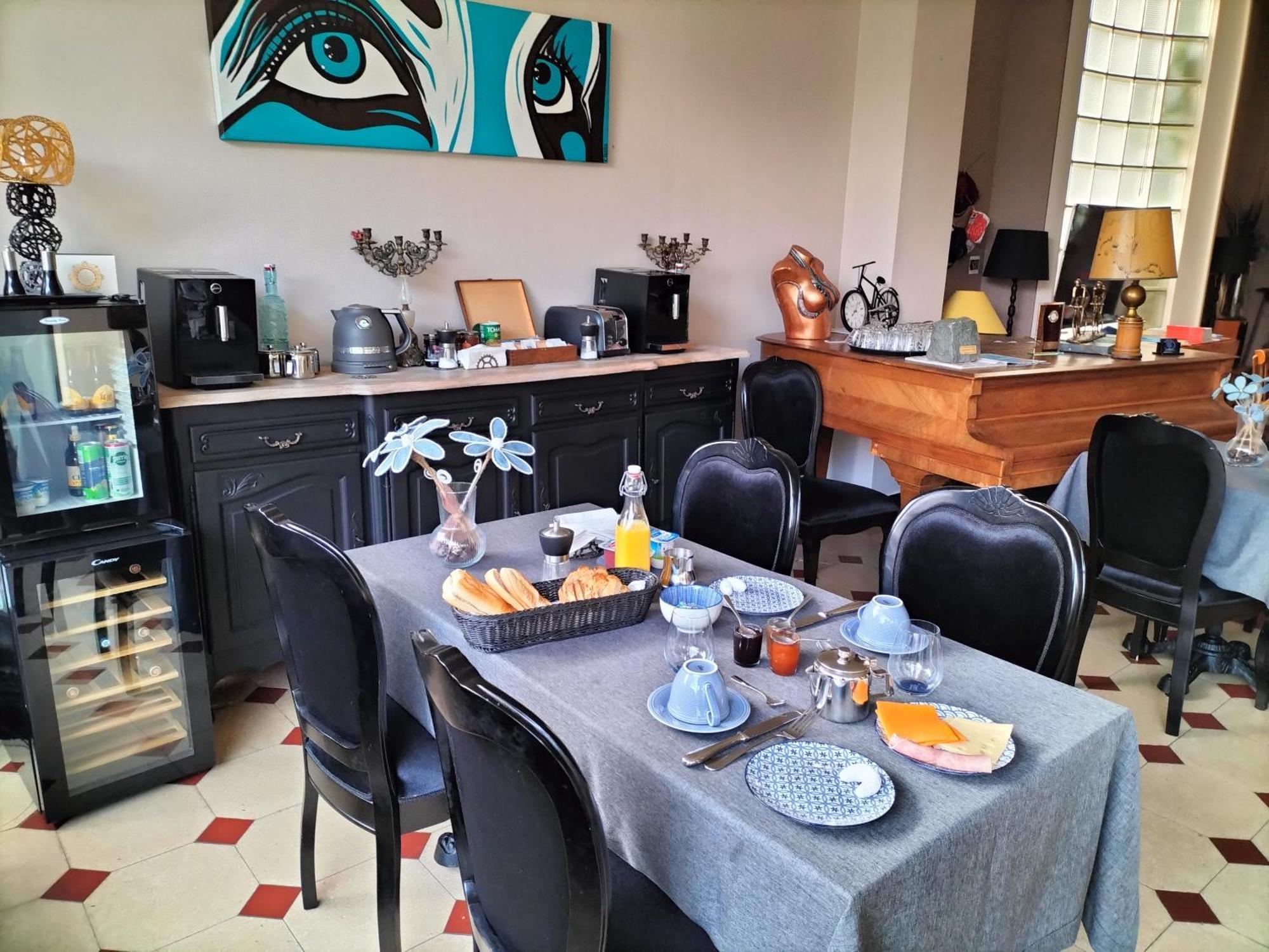 La Maison Bleue De 루베 외부 사진