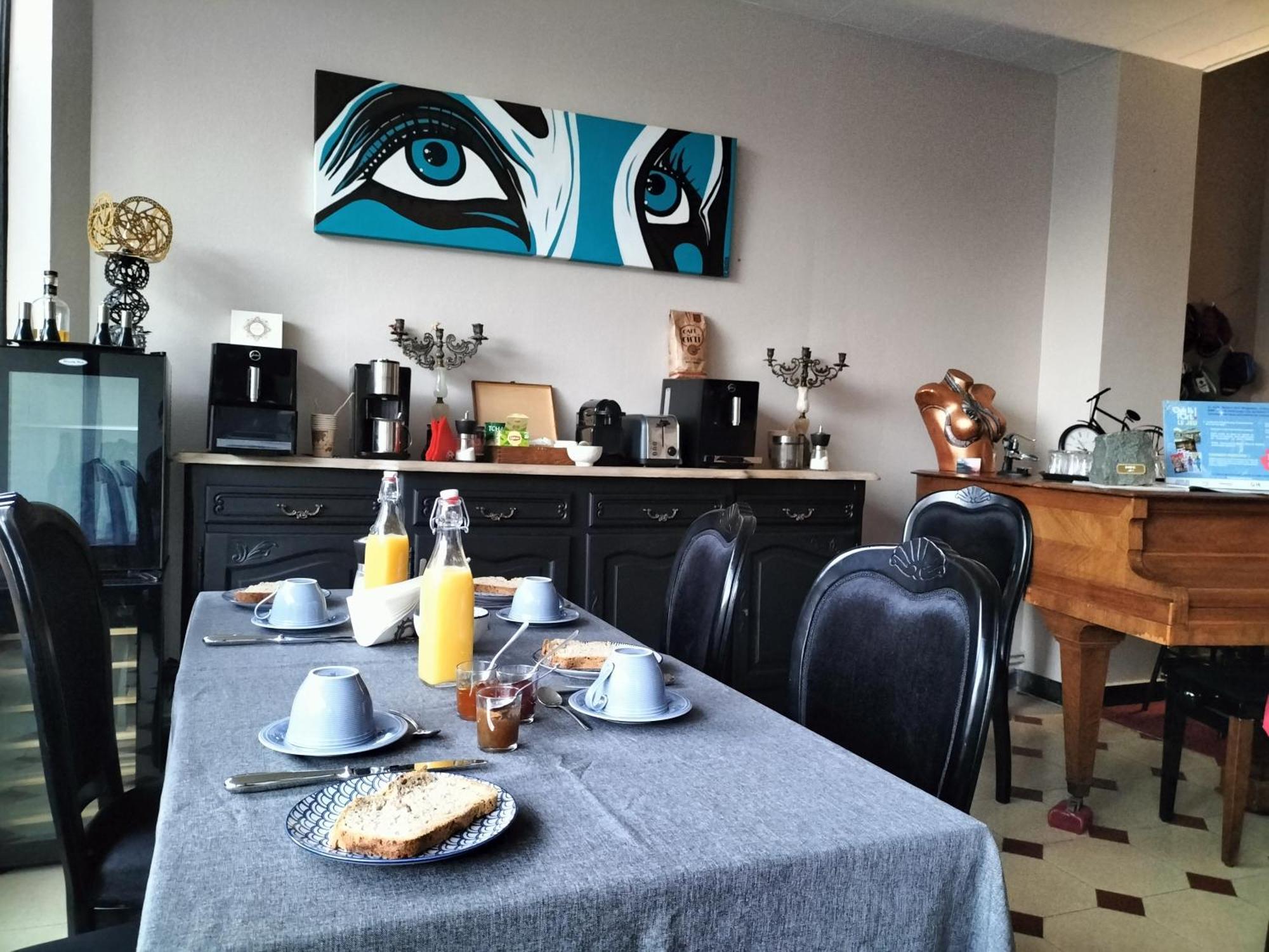 La Maison Bleue De 루베 외부 사진